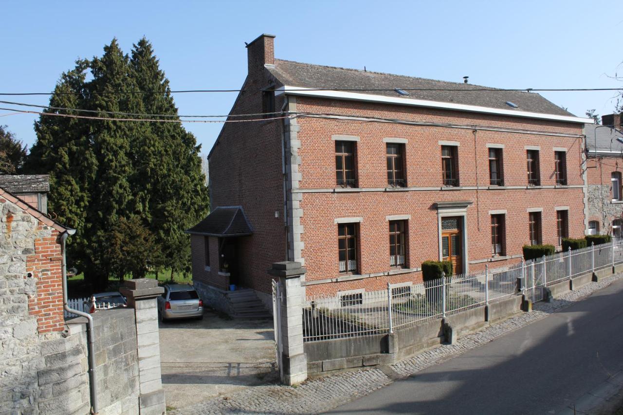 Au Crapaud Charmant Merbes-le-Château Exterior foto